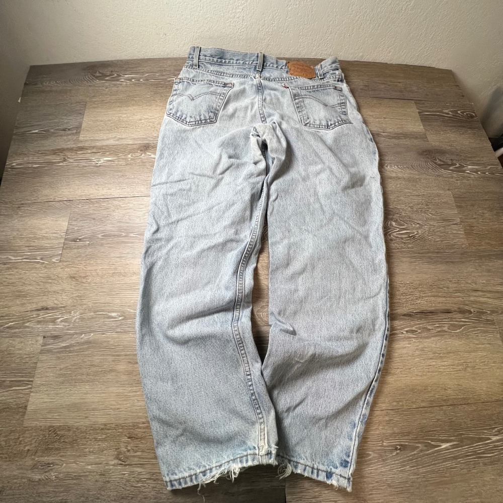 Levi's 550 Relaxed Fit Jeans Mens 36x30 Light Wash Blue Denim Vintage 90s Baggy
